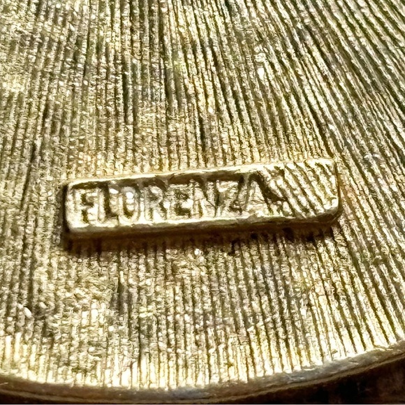 Vintage Florenza Purple Sky Tree Brooch Pin Round Enamel Art To Wear Whimsical - Picture 3 of 3